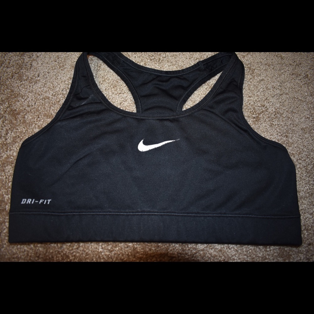 Nike sports bra